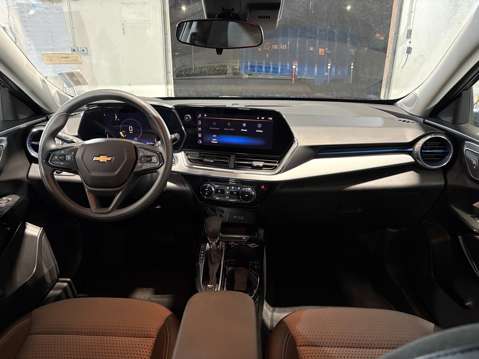 Thumbnail: 2025 Chevrolet Trax - 3