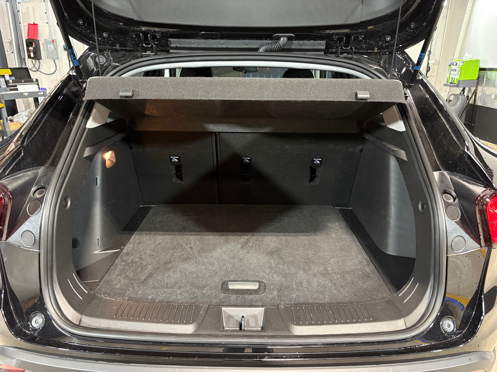 Thumbnail: 2025 Chevrolet Trax - 7