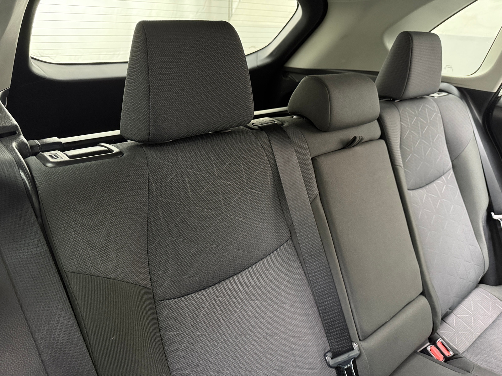 Thumbnail: 2025 Toyota RAV4 - 6