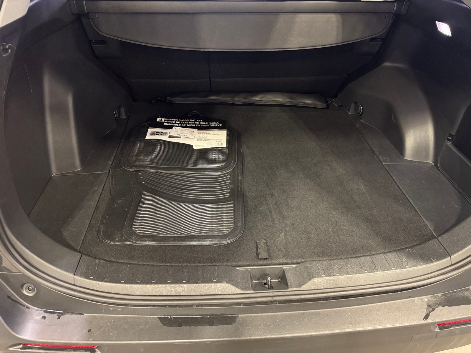 Thumbnail: 2025 Toyota RAV4 - 7