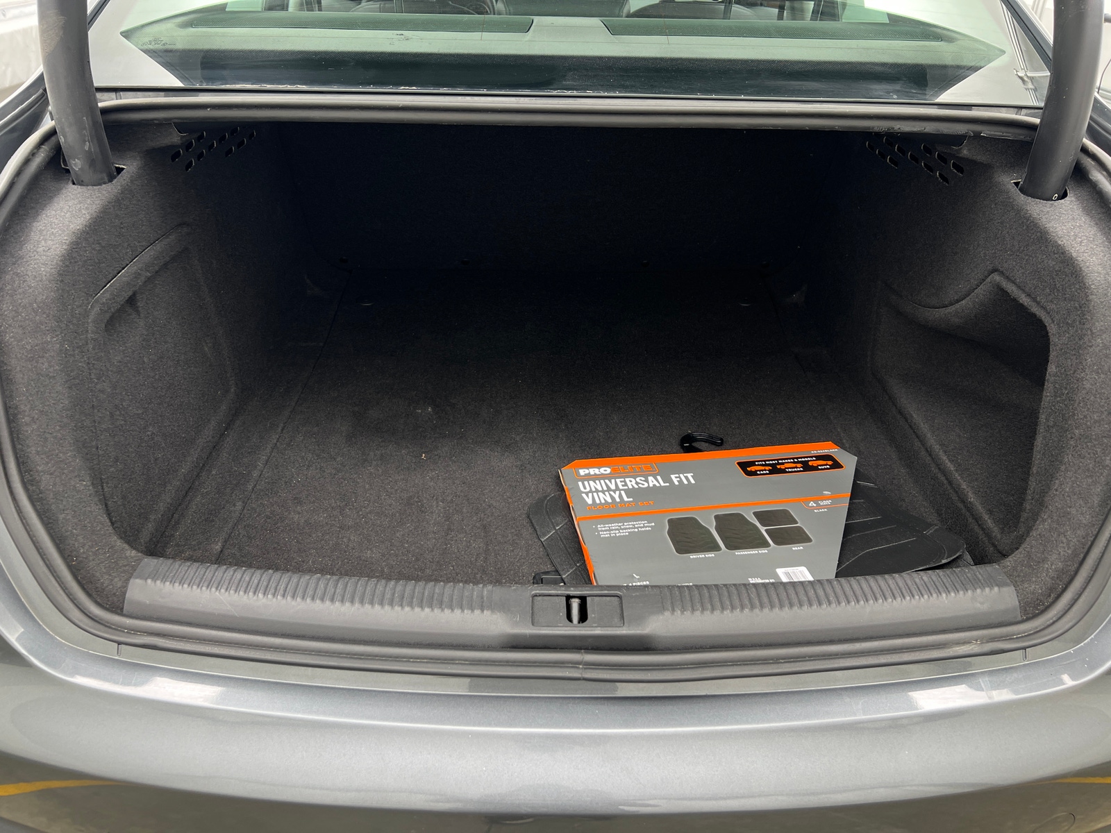 Thumbnail: 2013 Audi A4 - 6