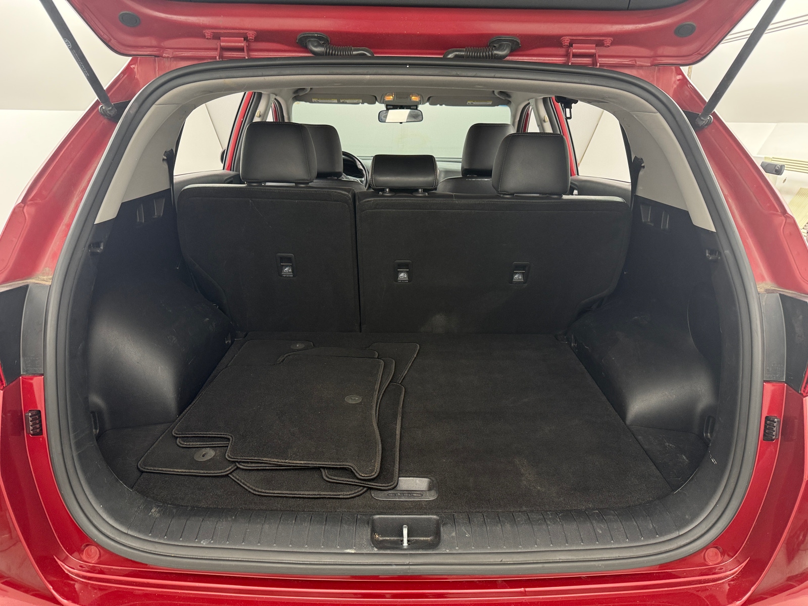 Thumbnail: 2017 Kia Sportage - 6