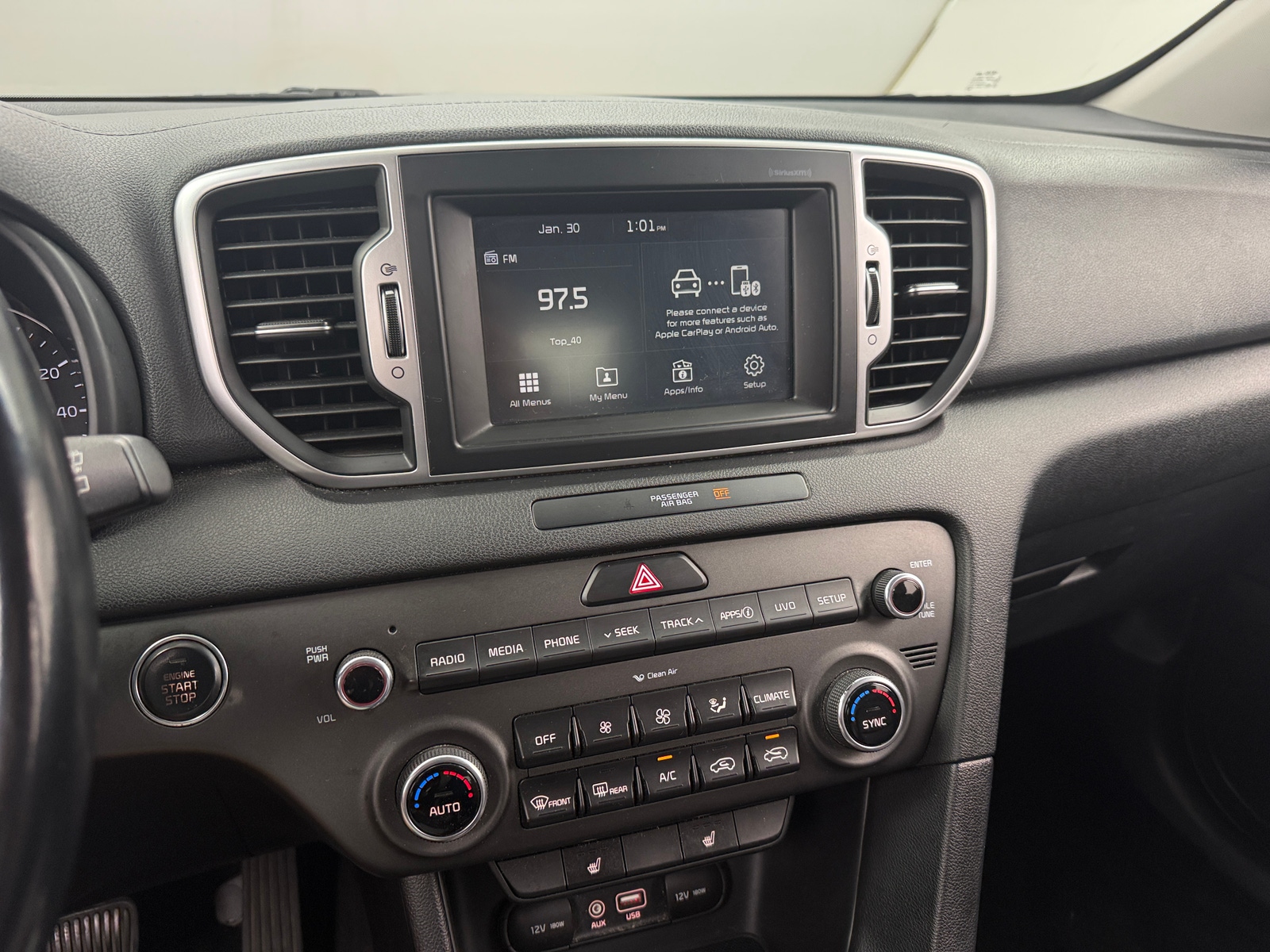 Thumbnail: 2017 Kia Sportage - 3