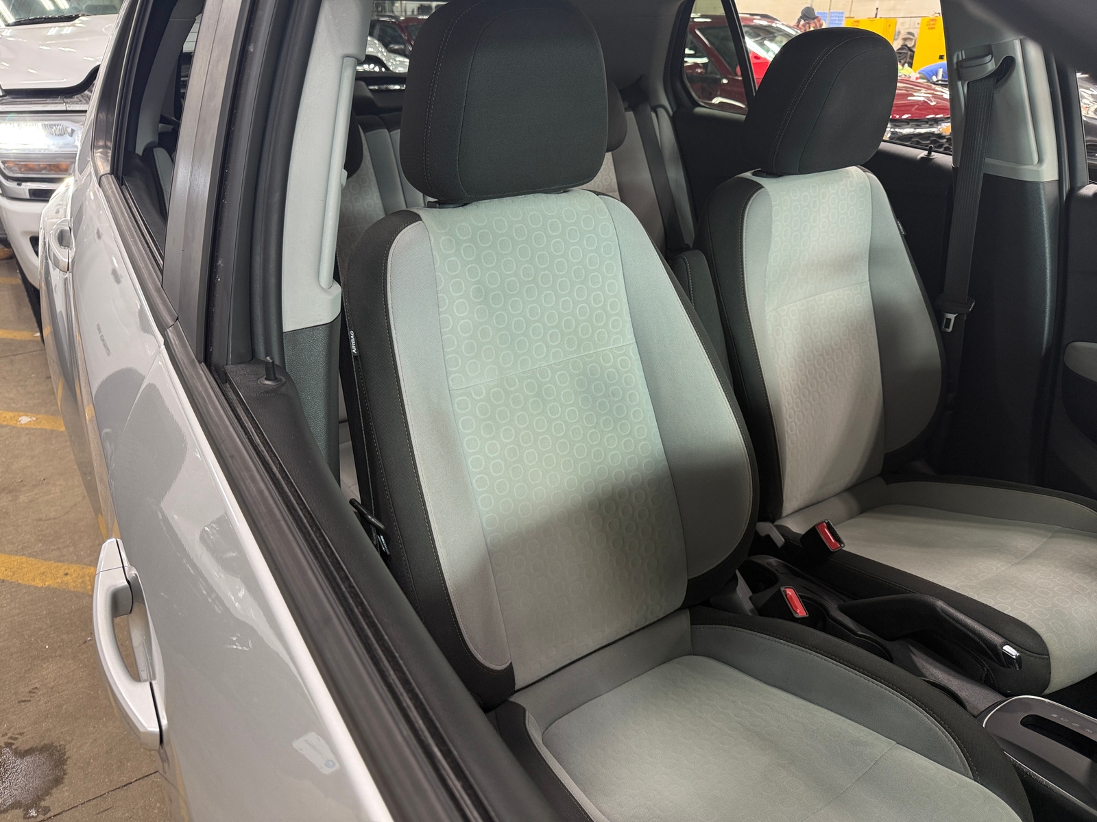 Thumbnail: 2022 Chevrolet Trax - 2