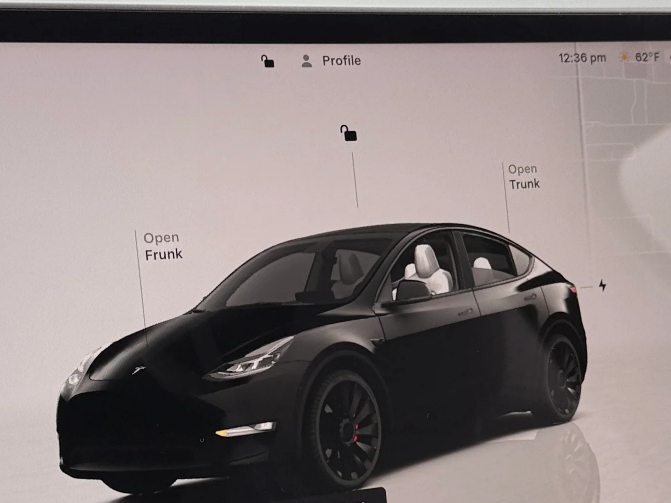 Thumbnail: 2022 Tesla Model Y - 3