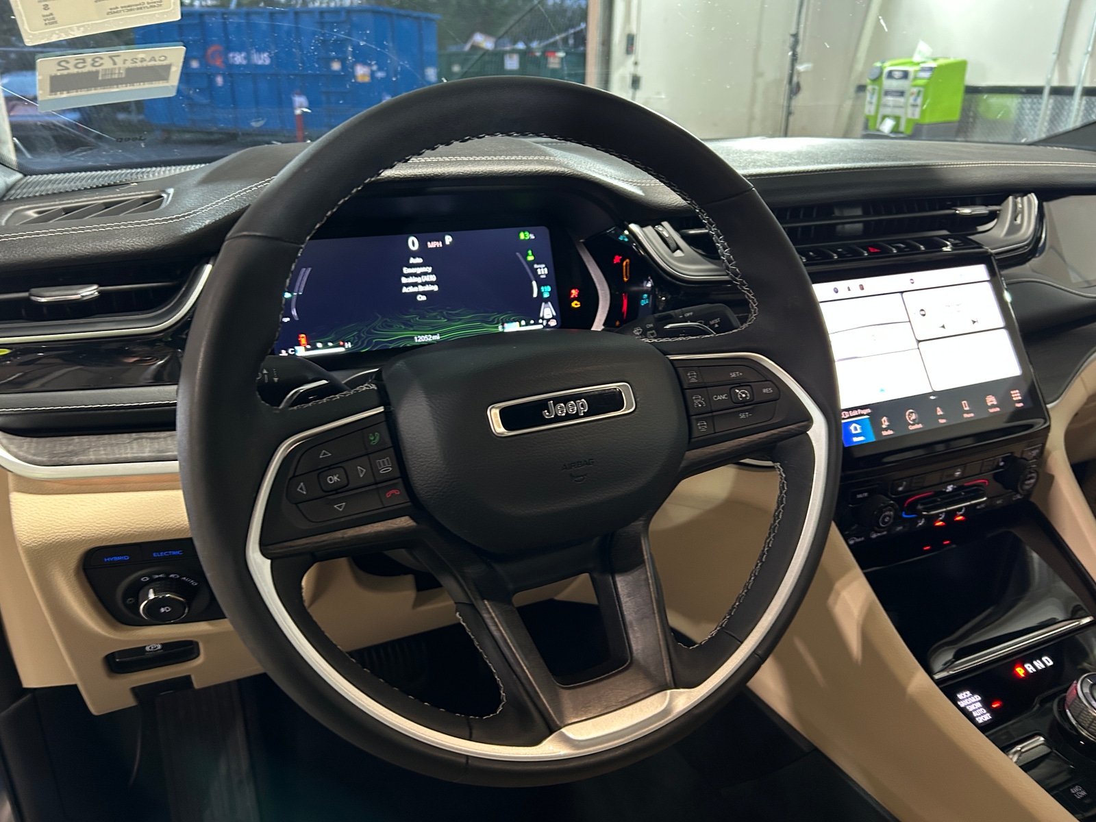 Thumbnail: 2024 Jeep Grand Cherokee - 4