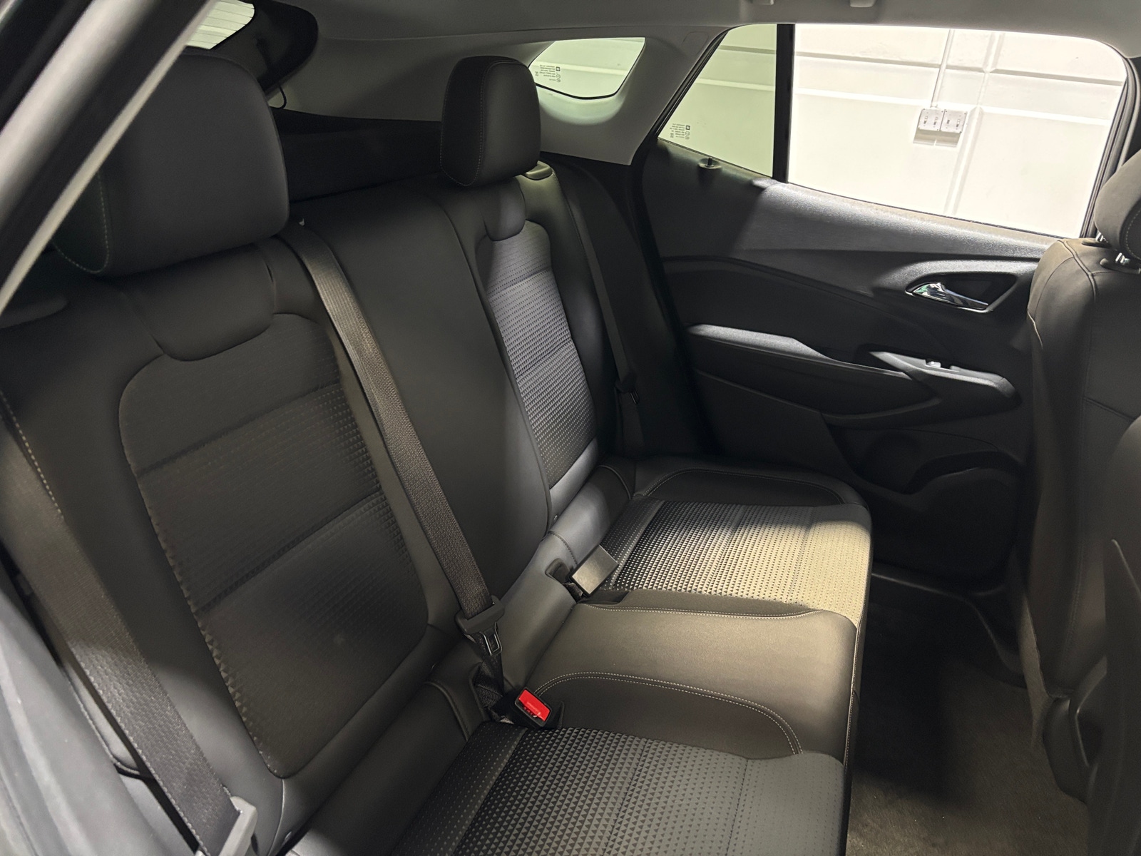 Thumbnail: 2025 Chevrolet Trax - 6