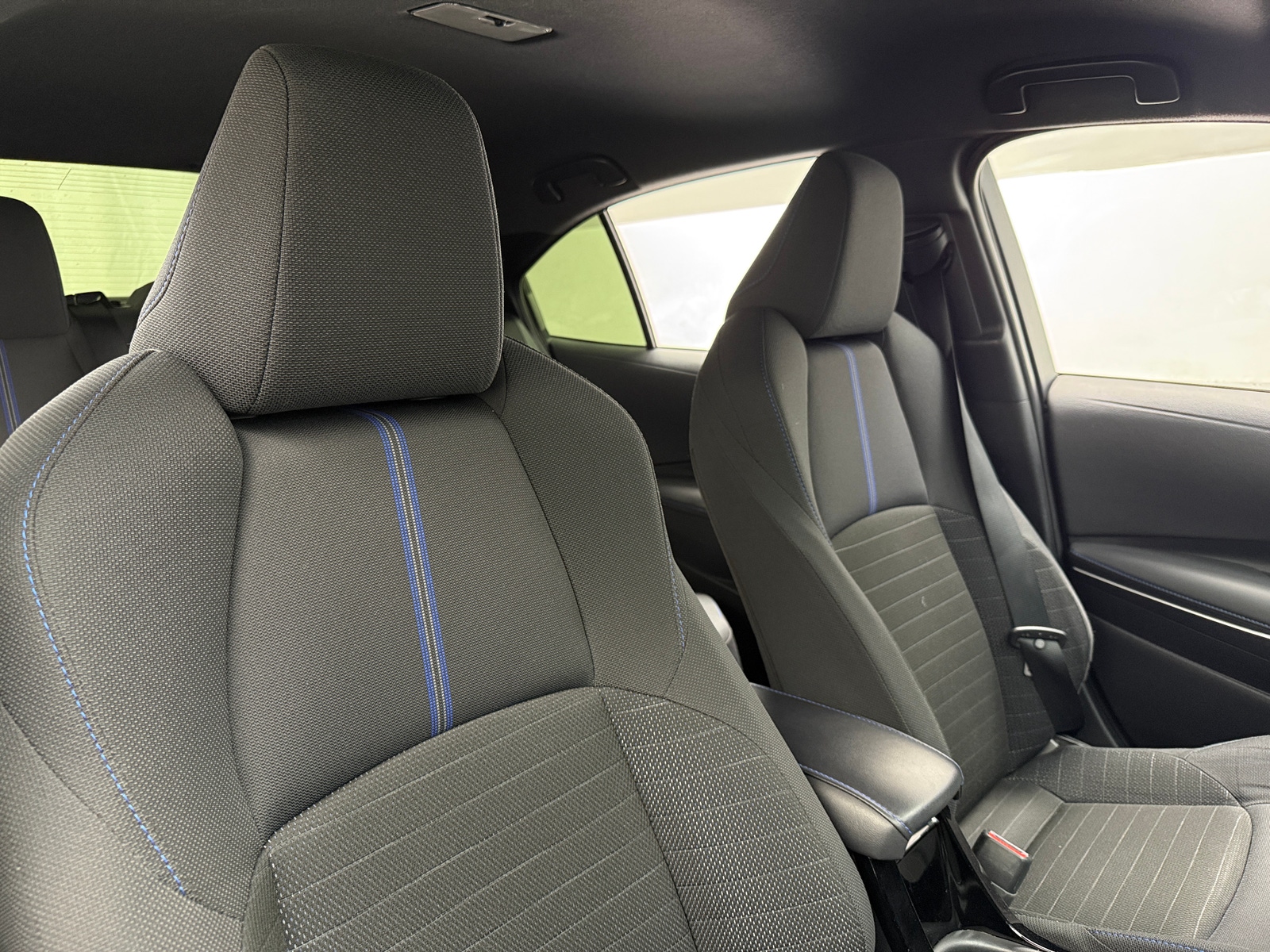 Thumbnail: 2022 Toyota Corolla - 2