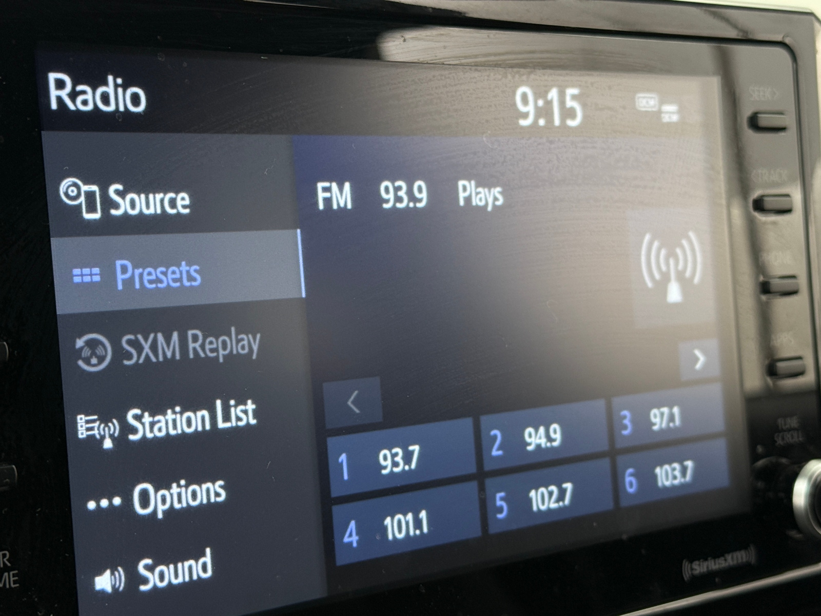 Thumbnail: 2022 Toyota Corolla - 4