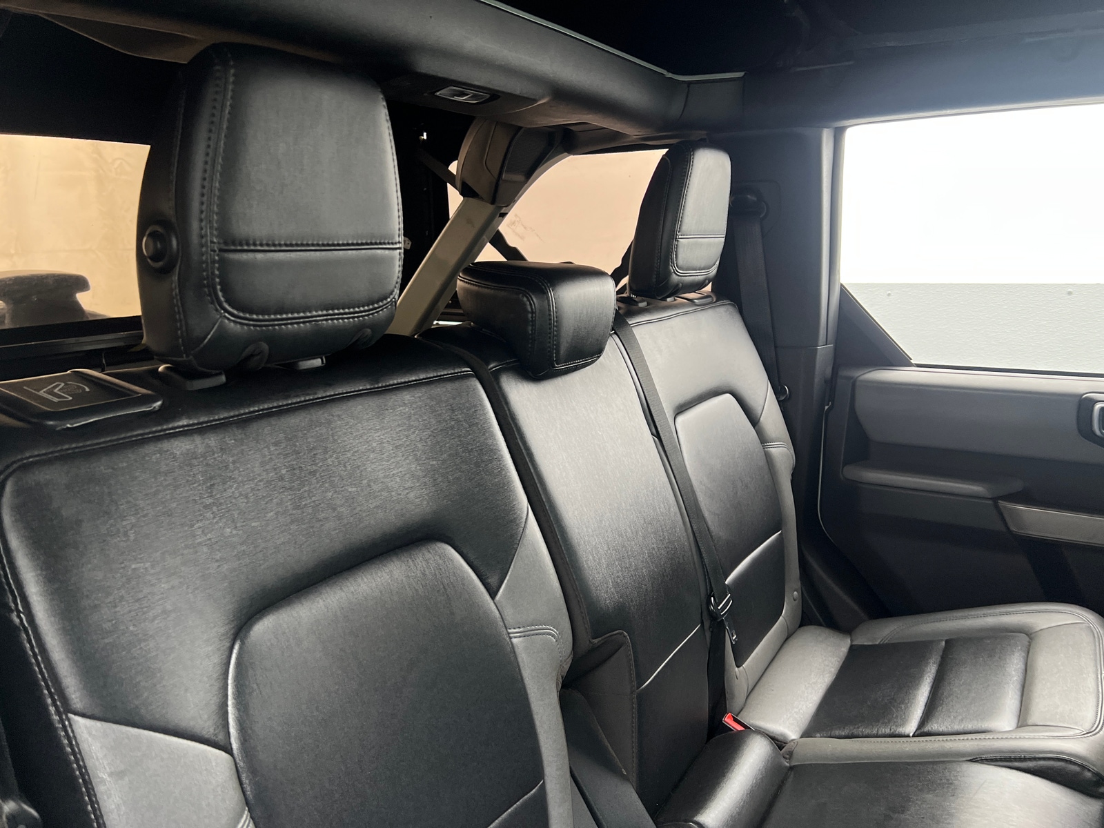 Thumbnail: 2021 Ford Bronco - 6