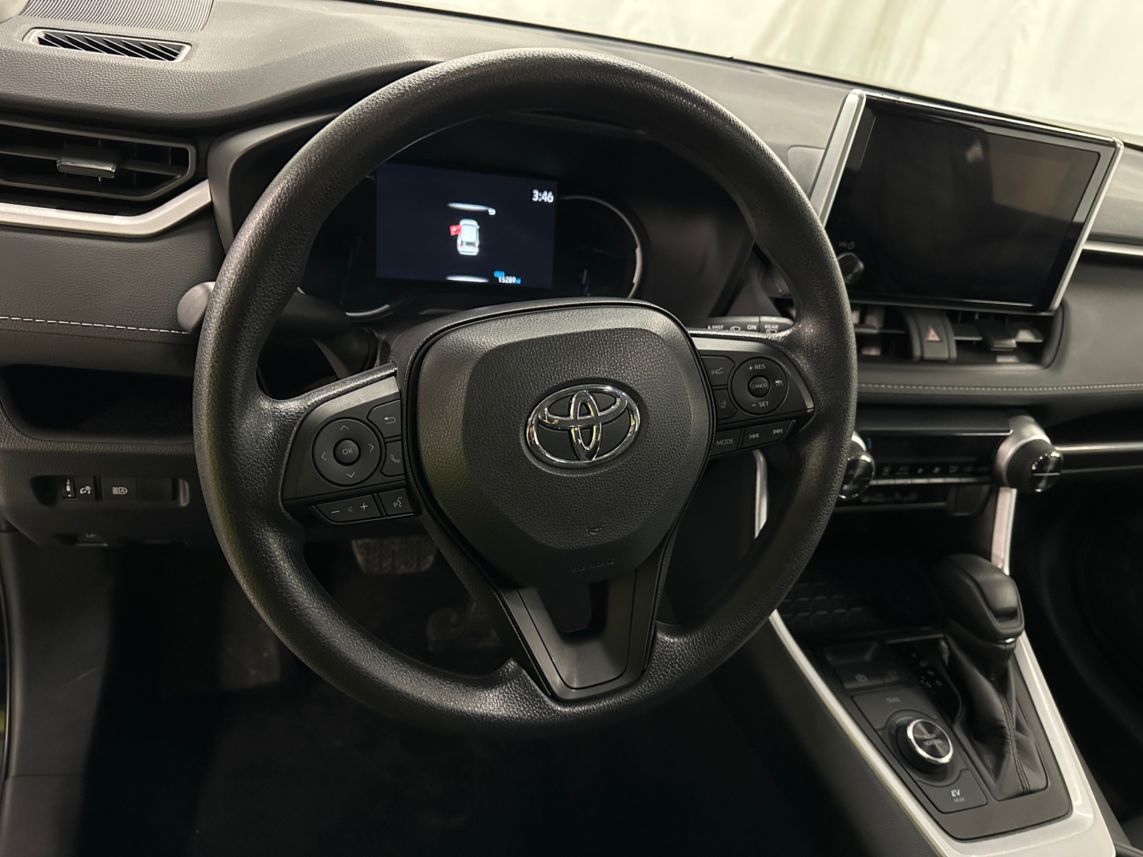 Thumbnail: 2025 Toyota RAV4 - 5