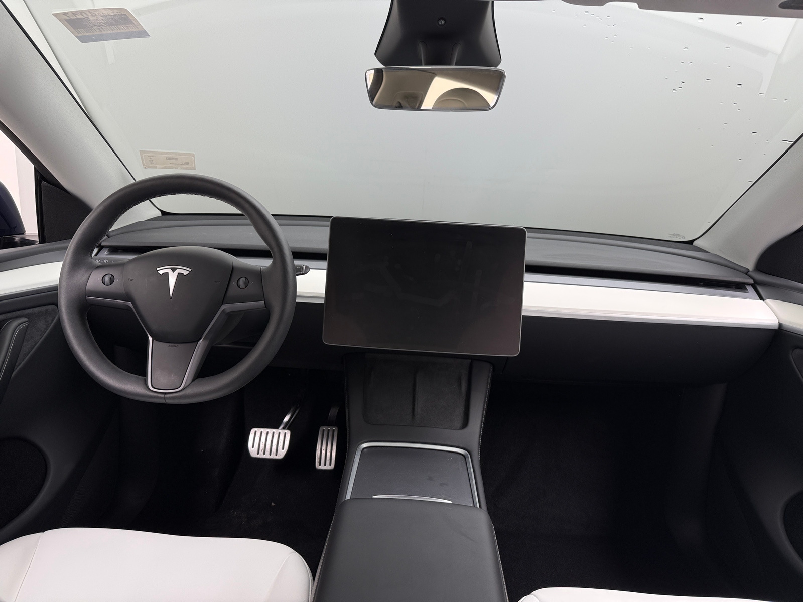 Thumbnail: 2025 Tesla Model Y - 2