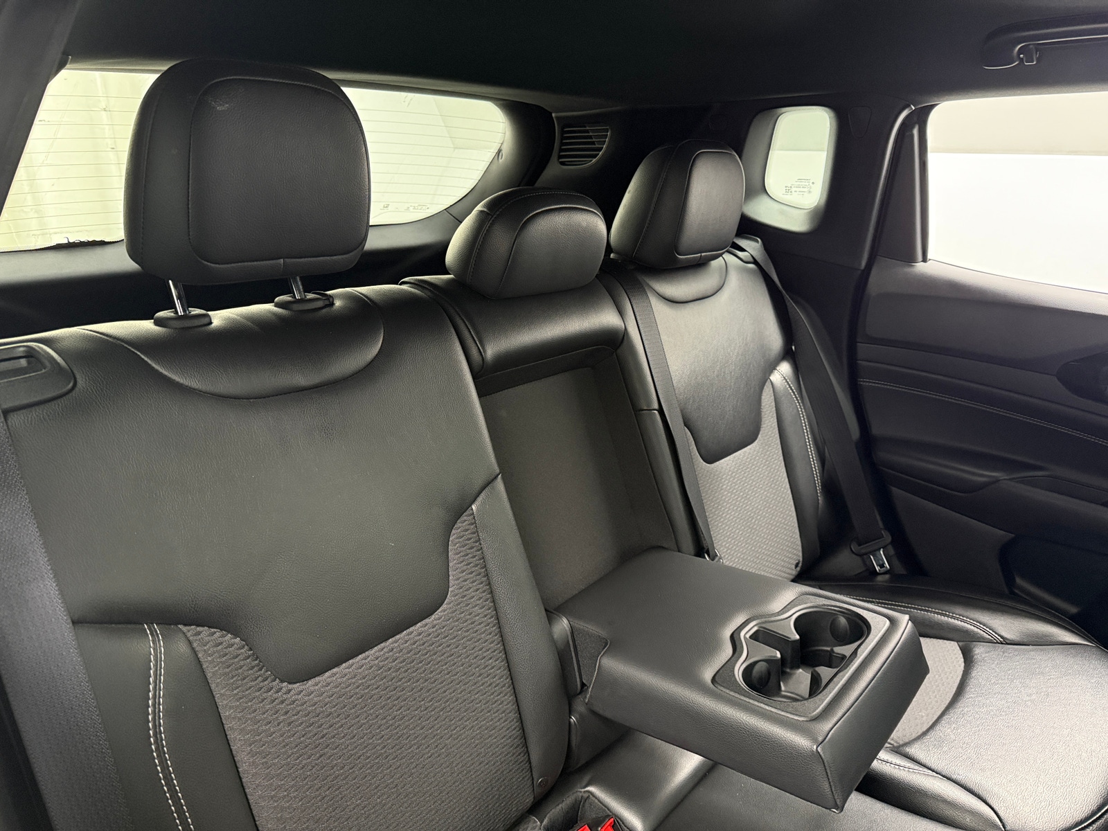 Thumbnail: 2023 Jeep Compass - 6