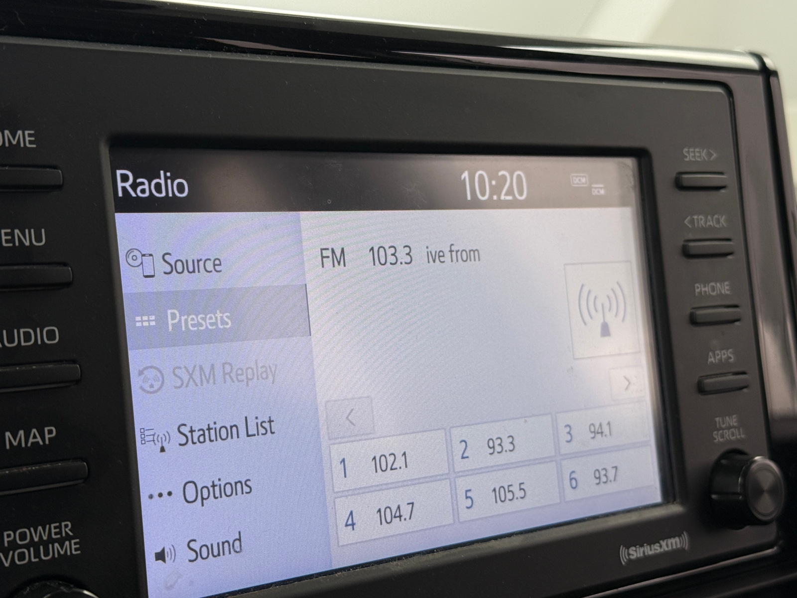 Thumbnail: 2021 Toyota RAV4 - 4