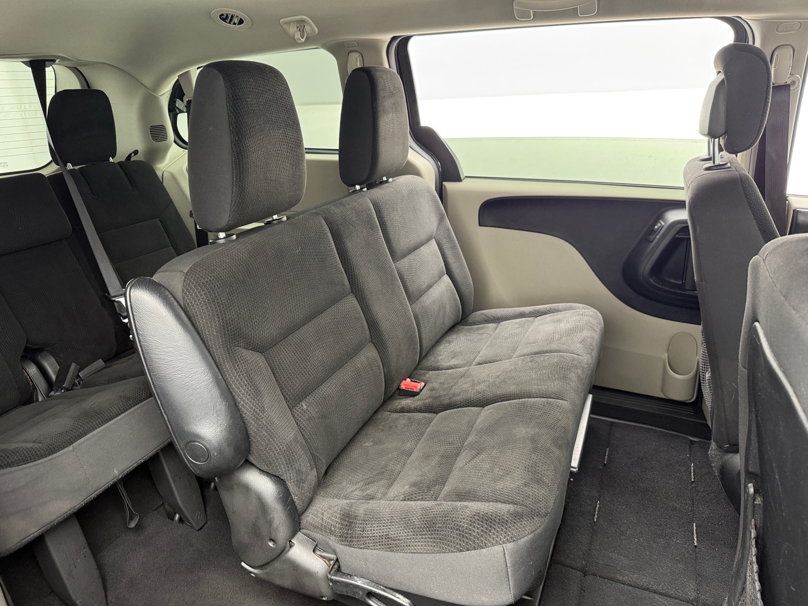 Thumbnail: 2019 Dodge Grand Caravan - 6