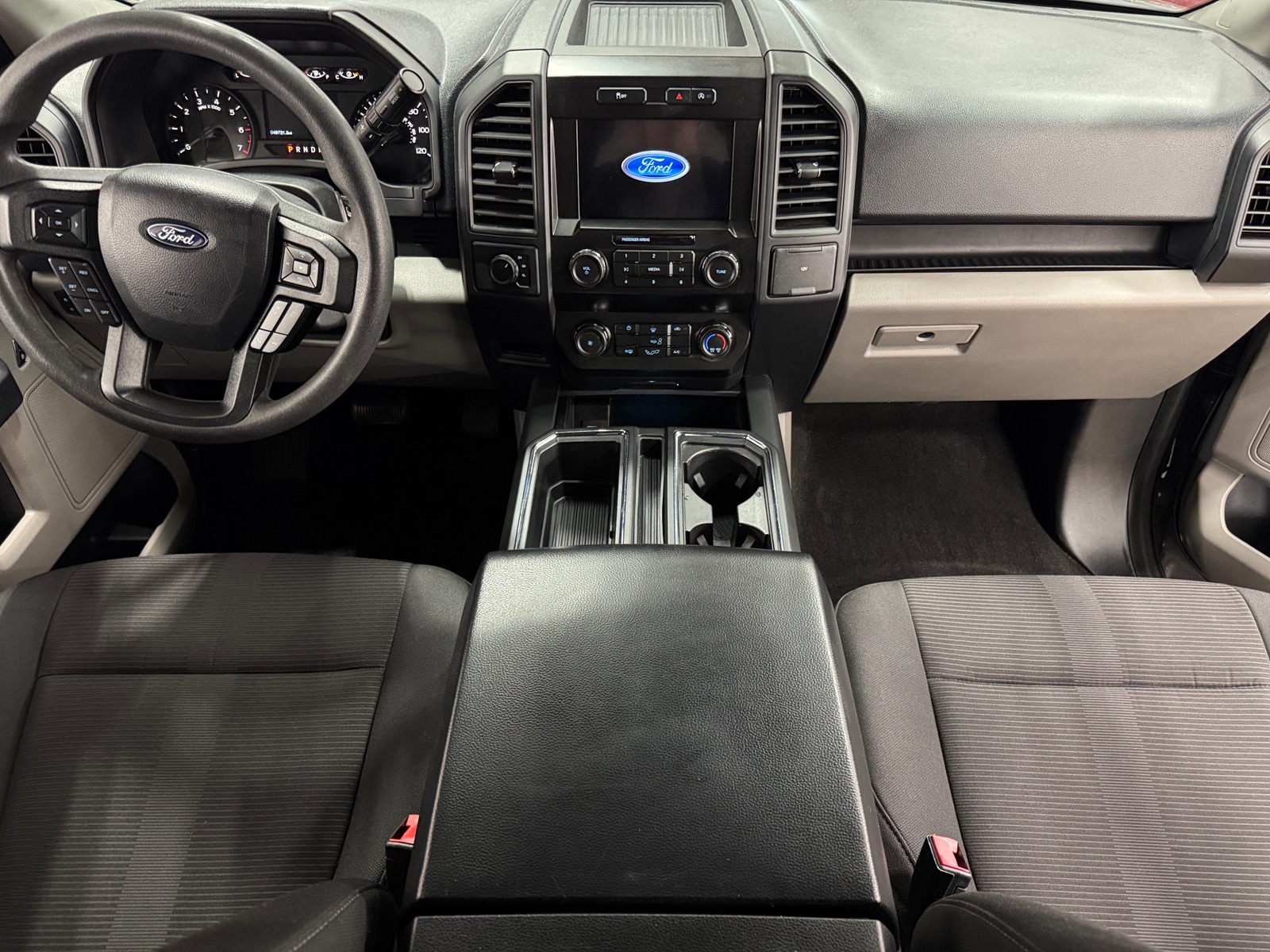 Thumbnail: 2020 Ford Econoline - 3