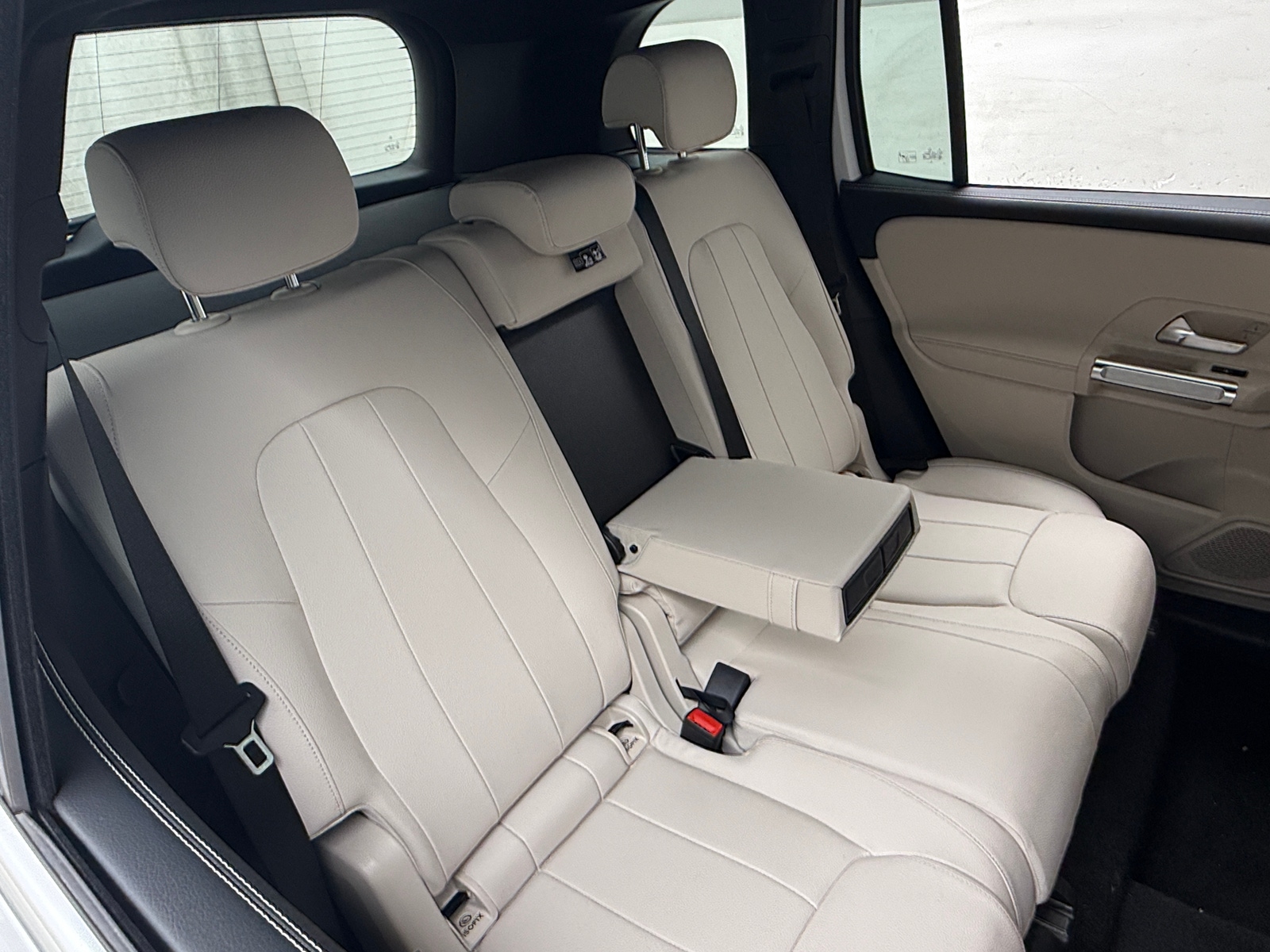 Thumbnail: 2025 Mercedes-Benz GLB - 5