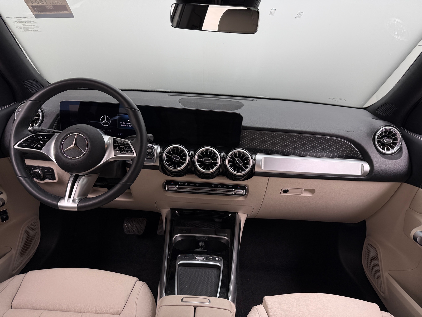 Thumbnail: 2025 Mercedes-Benz GLB - 2