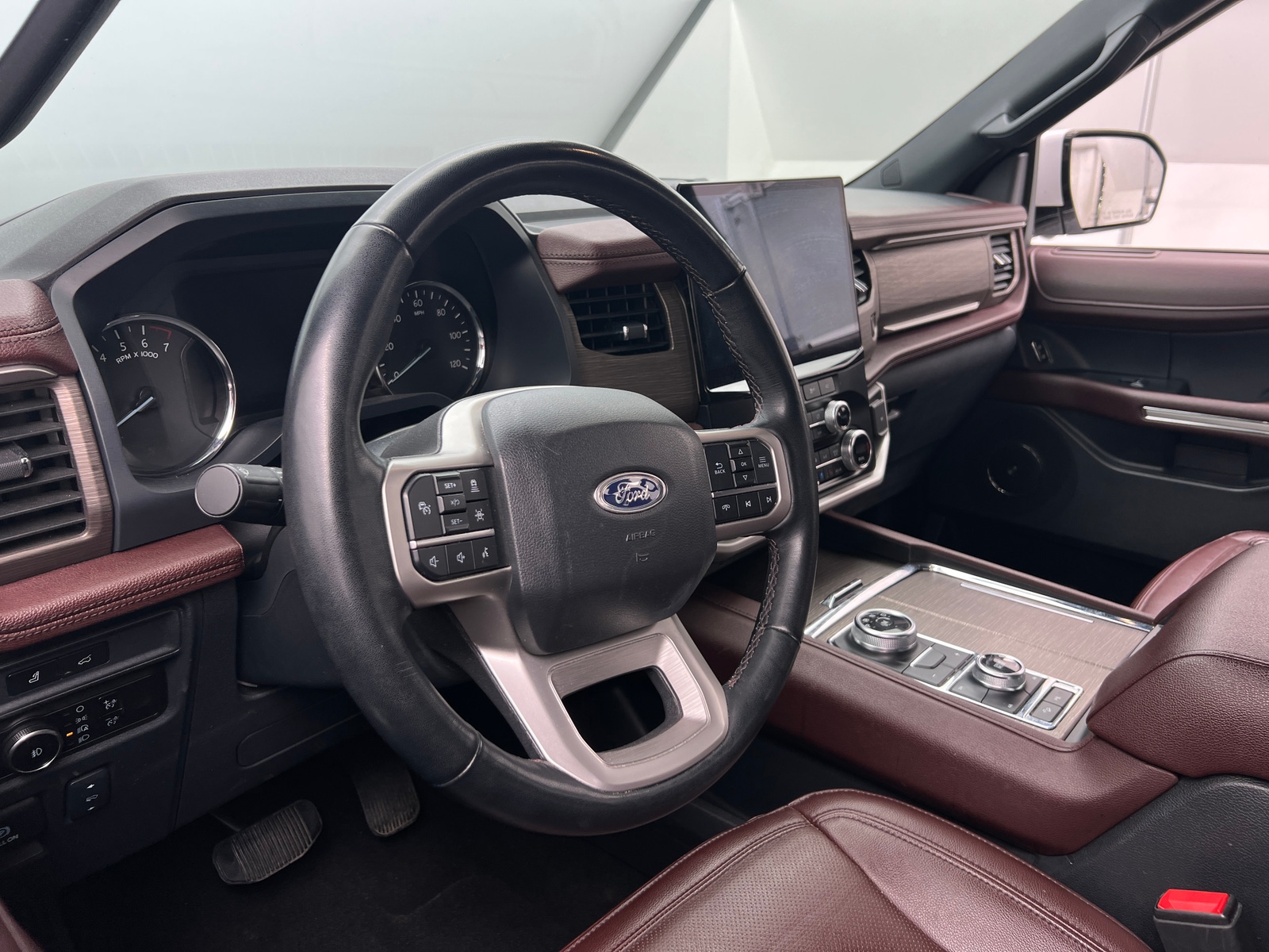 Thumbnail: 2024 Ford Expedition - 4