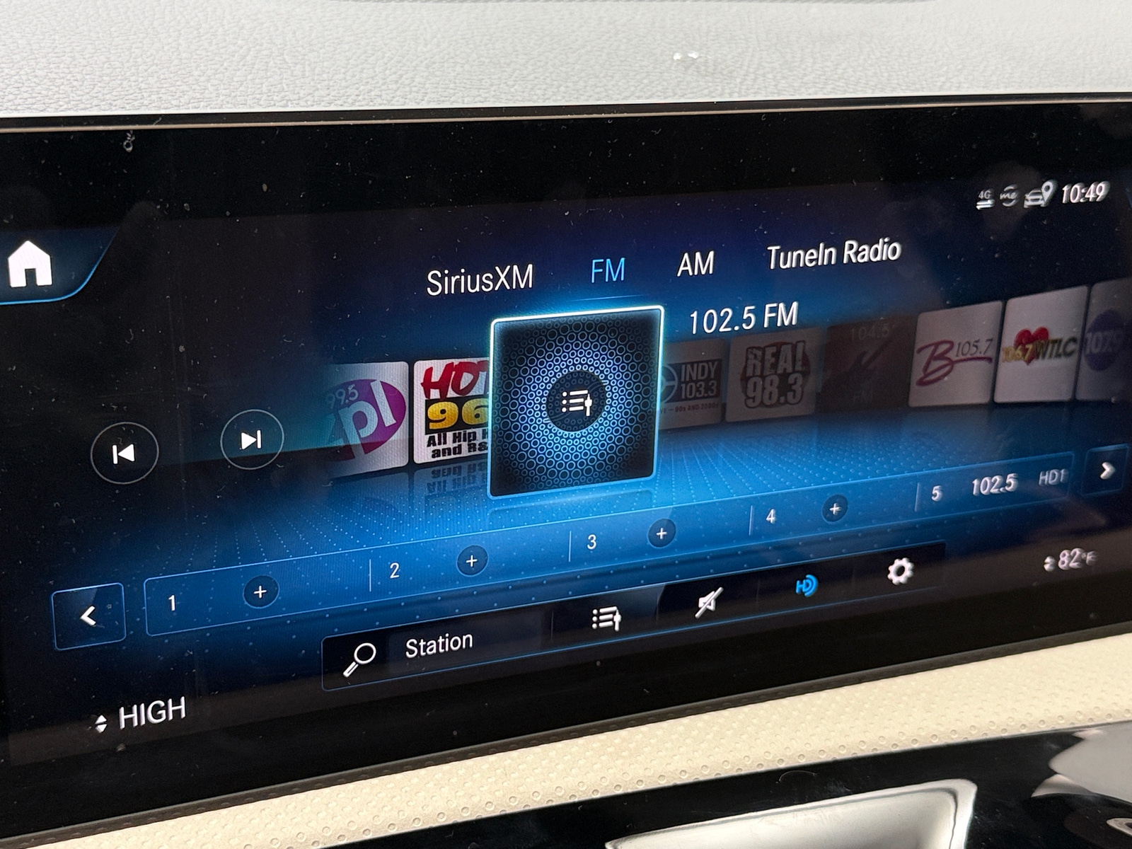 Thumbnail: 2022 Mercedes-Benz A-Class - 3