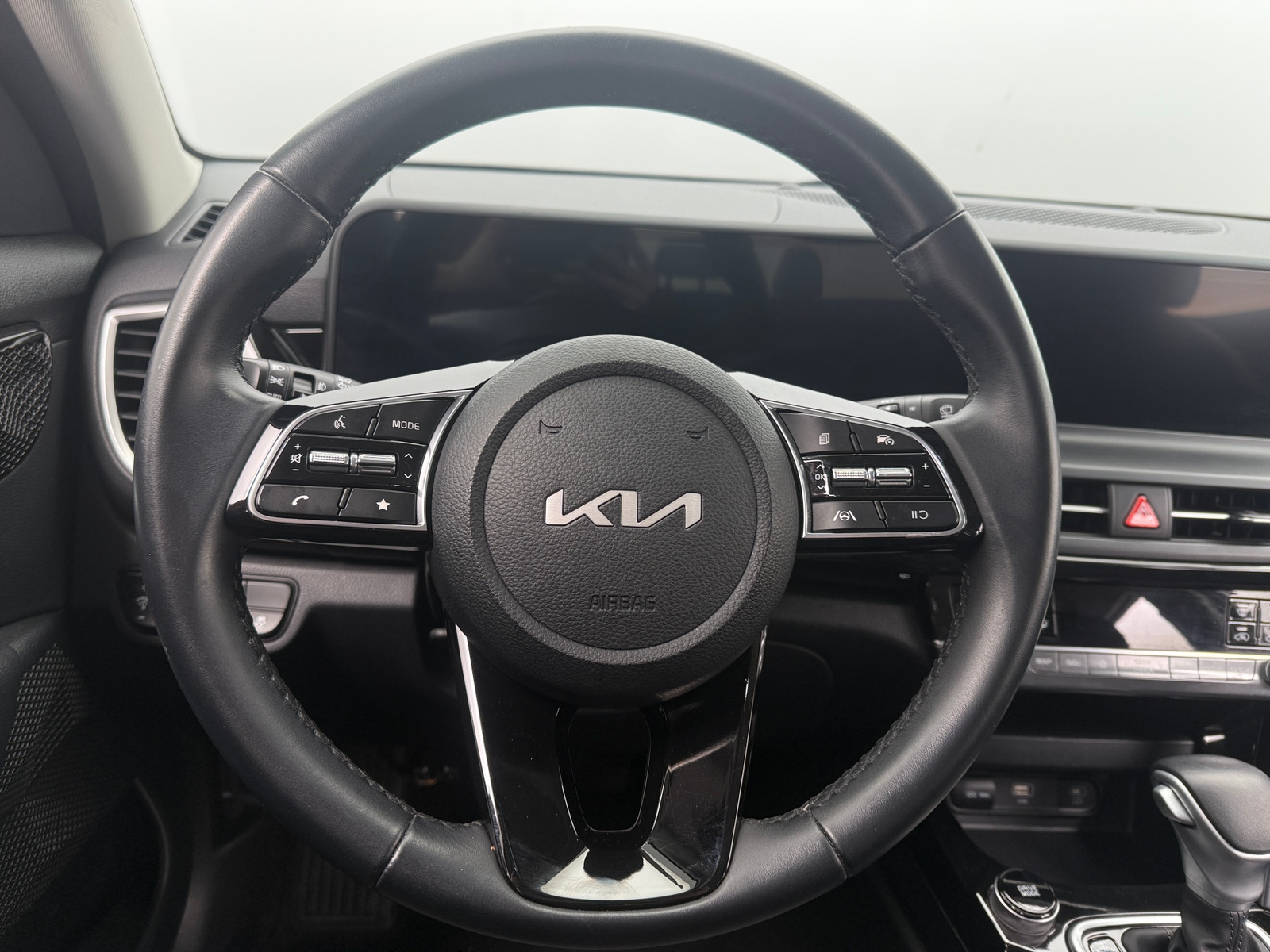 Thumbnail: 2025 Kia Seltos - 4