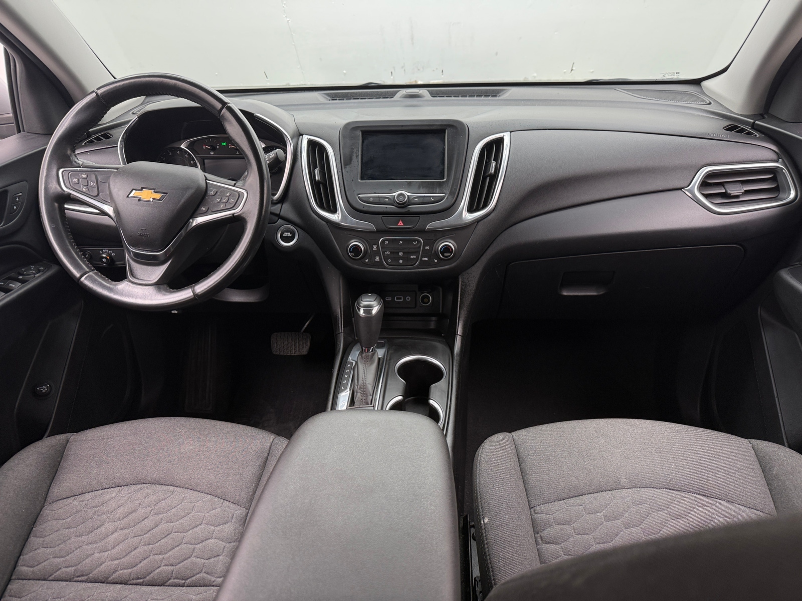 Thumbnail: 2019 Chevrolet Equinox - 3