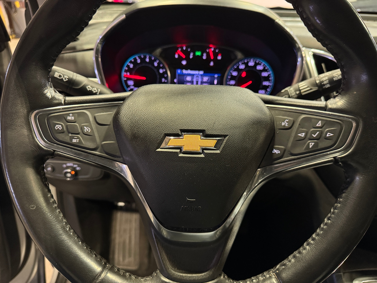 Thumbnail: 2019 Chevrolet Equinox - 5