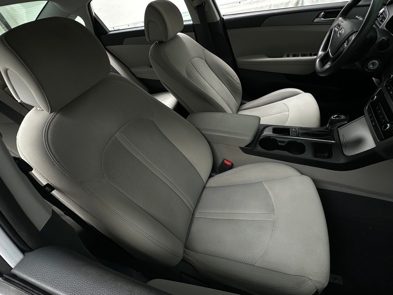 Thumbnail: 2016 Hyundai Sonata - 2