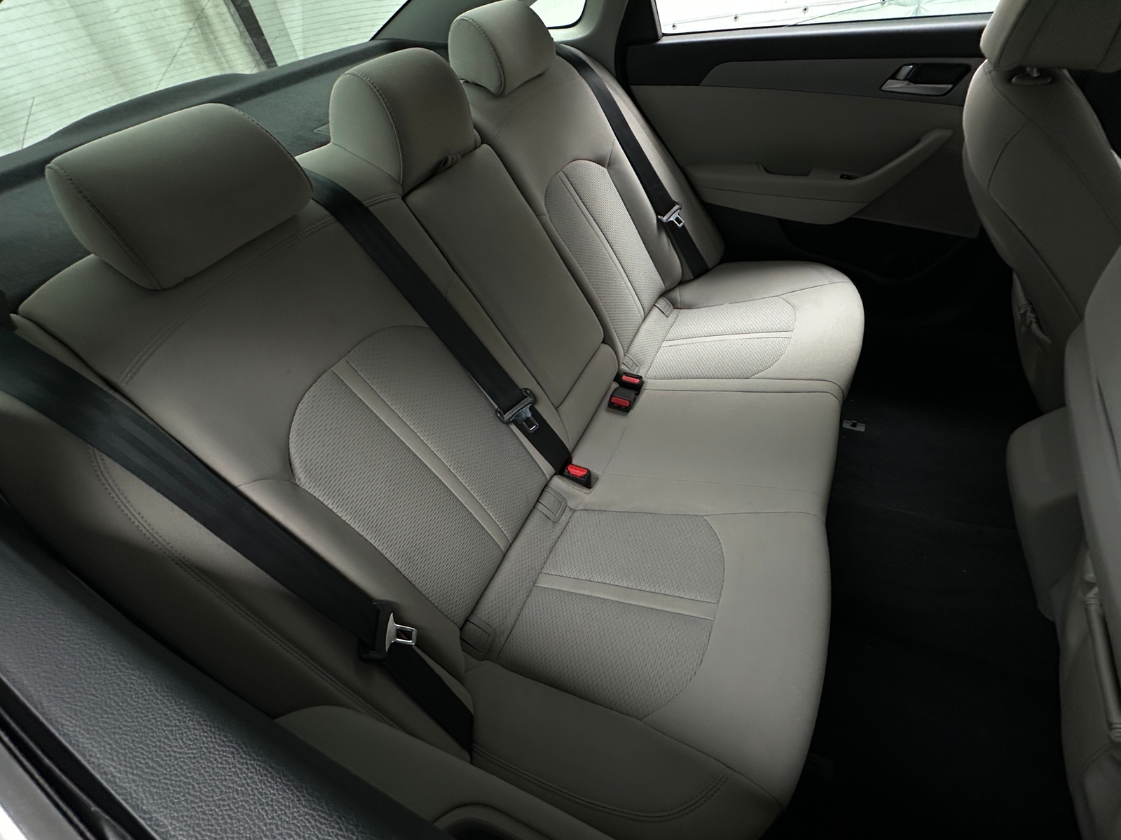 Thumbnail: 2016 Hyundai Sonata - 6