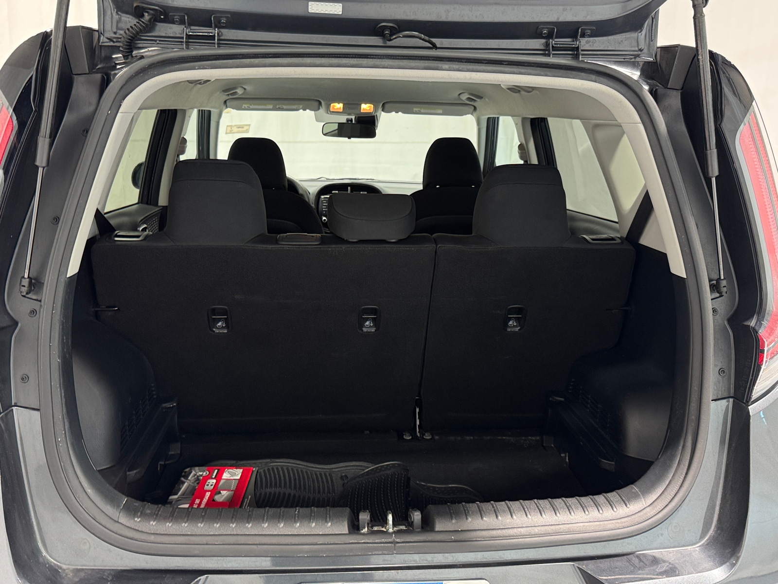 Thumbnail: 2023 Kia Soul - 7