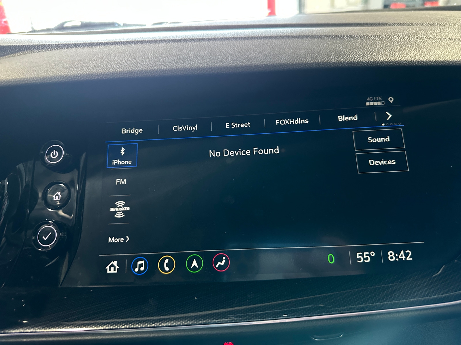 Thumbnail: 2022 Buick Envision - 3