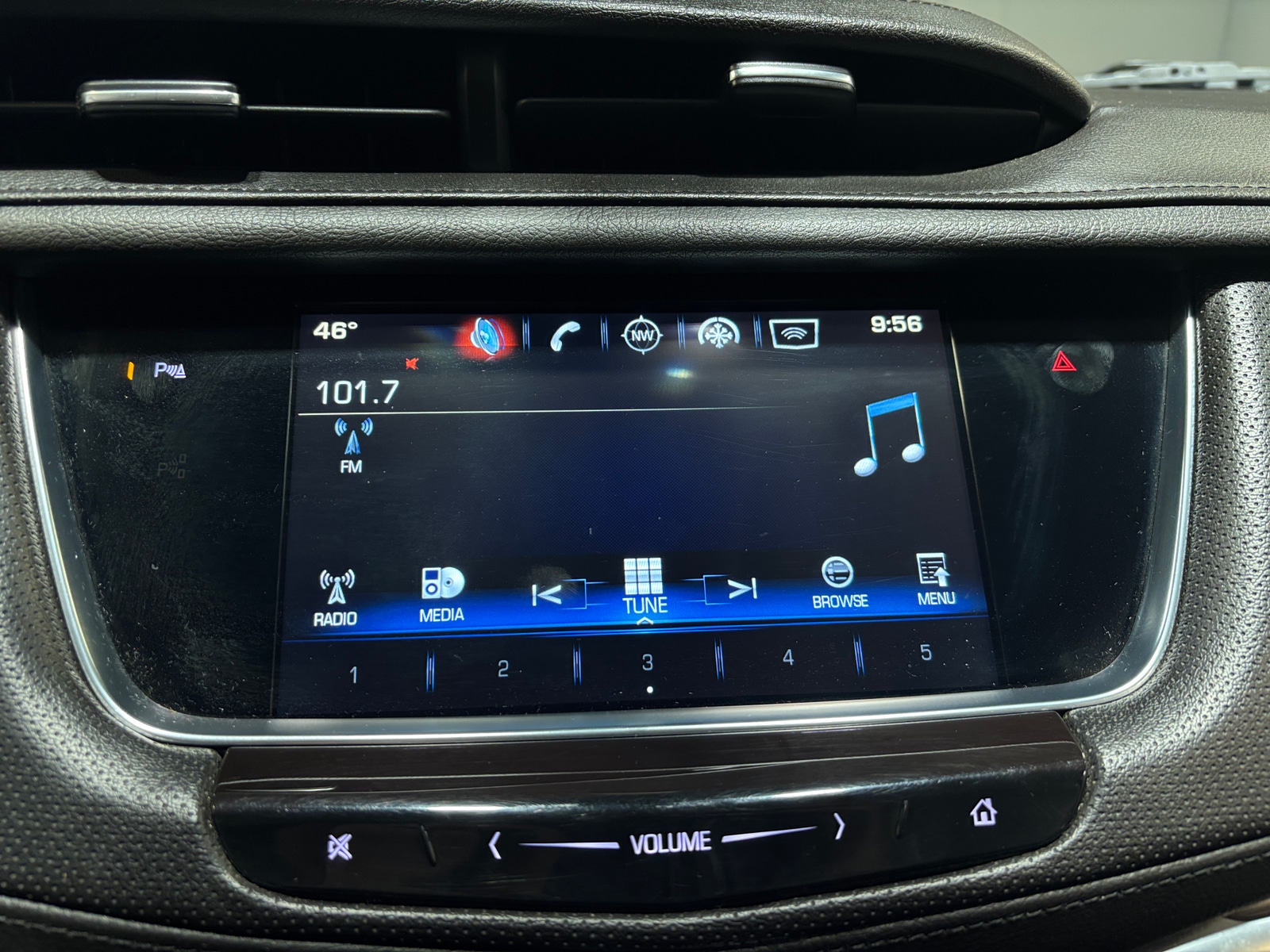 Thumbnail: 2018 Cadillac XT5 - 3