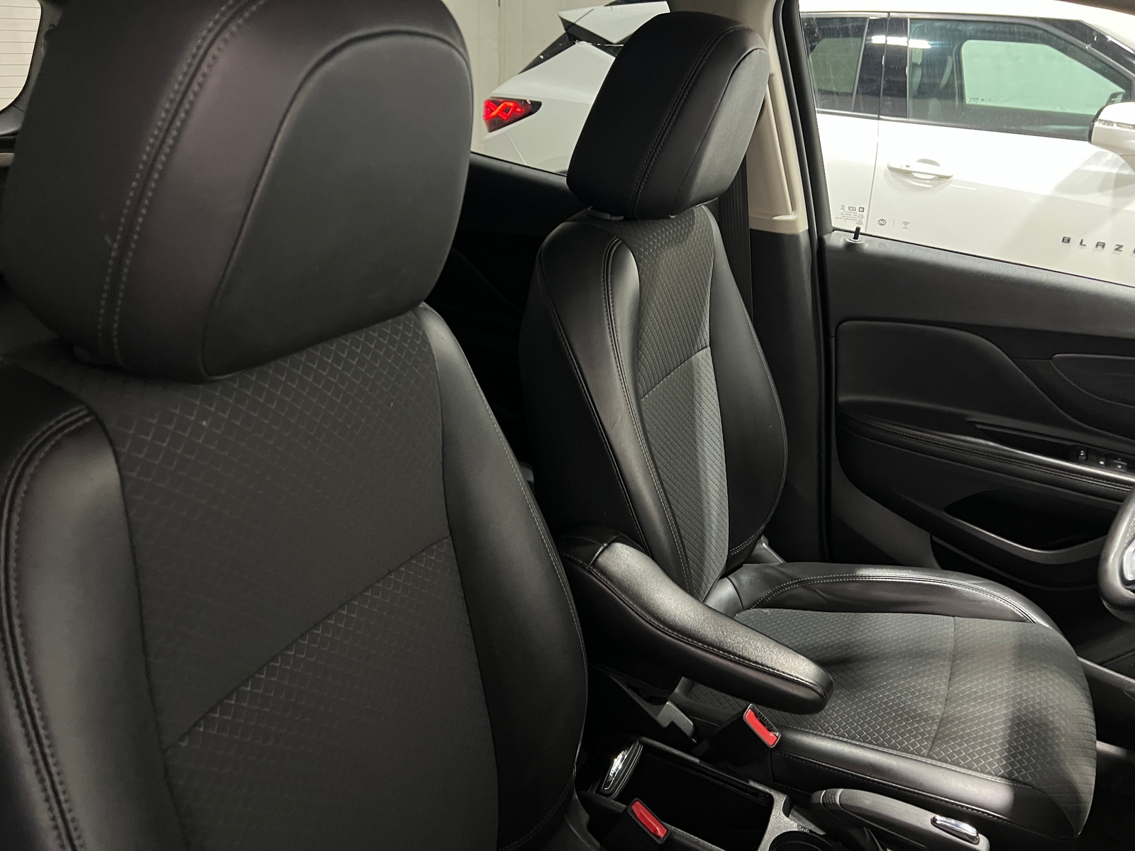 Thumbnail: 2021 Buick Encore - 2