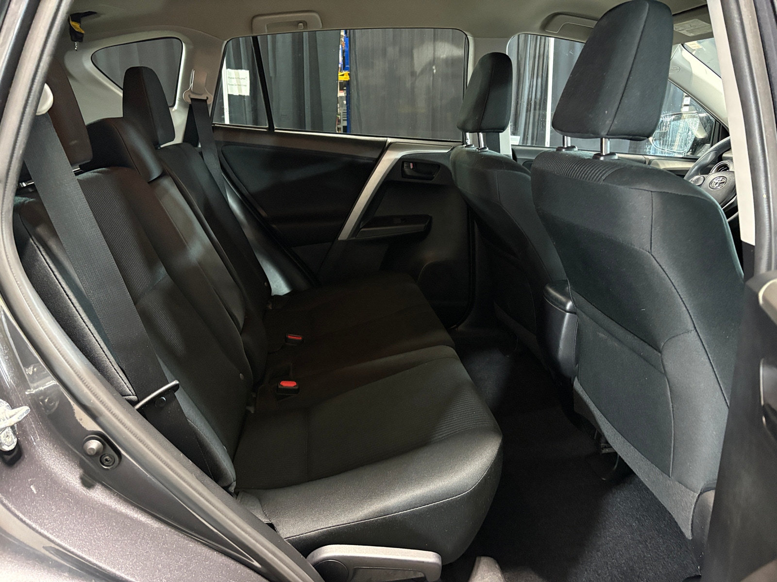 Thumbnail: 2017 Toyota RAV4 - 6