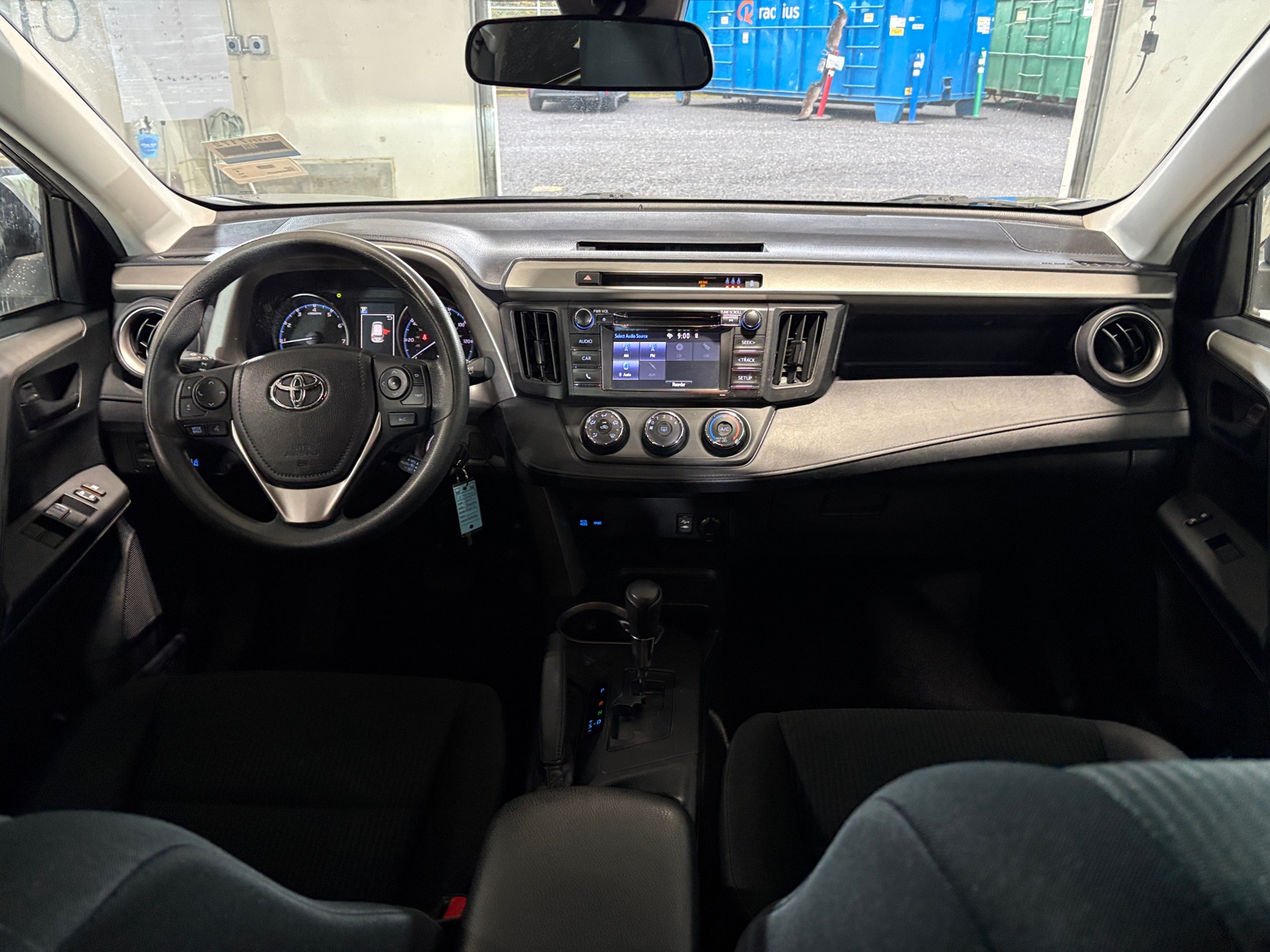 Thumbnail: 2017 Toyota RAV4 - 3