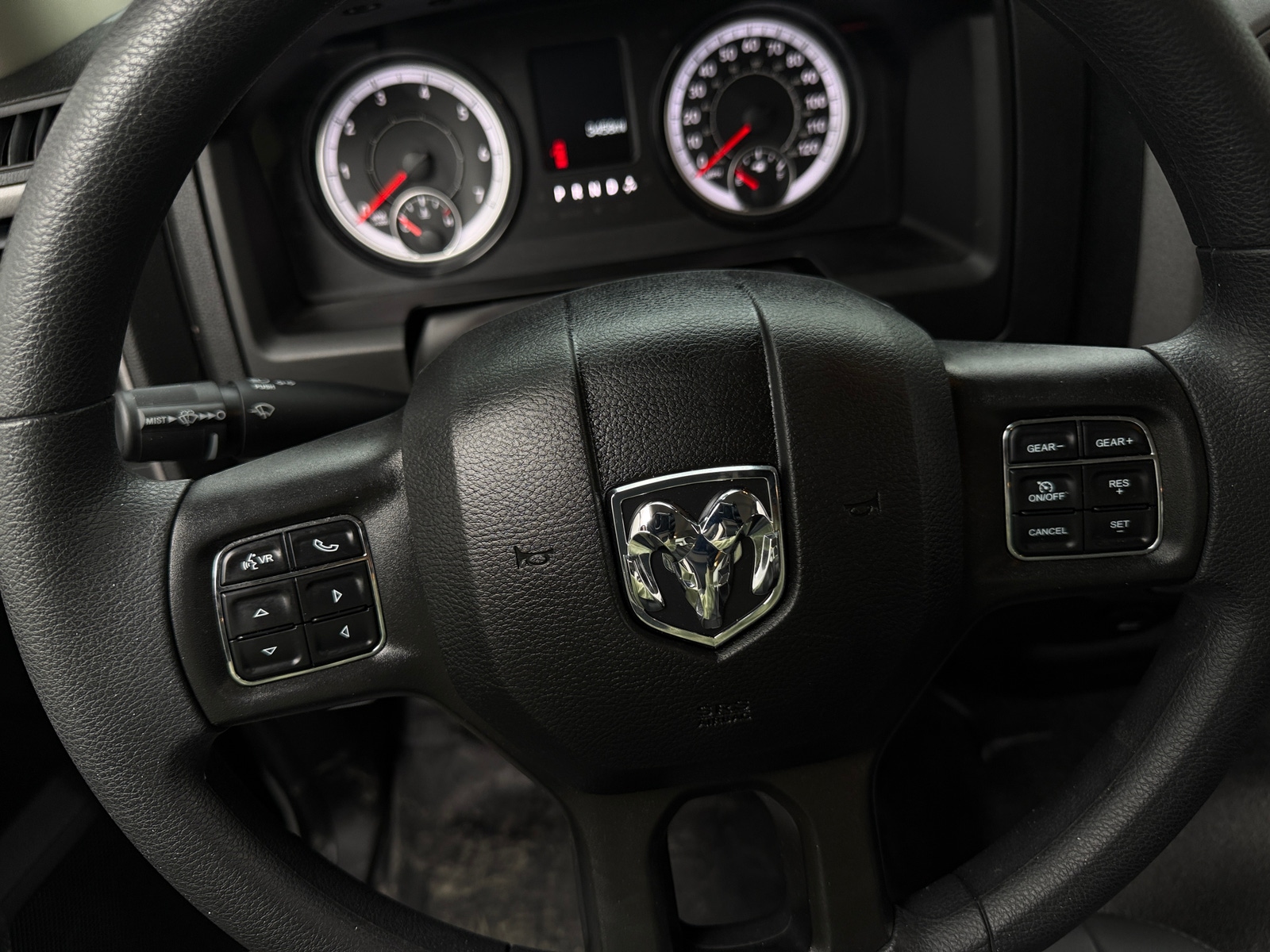 Thumbnail: 2024 RAM 1500 Classic - 4