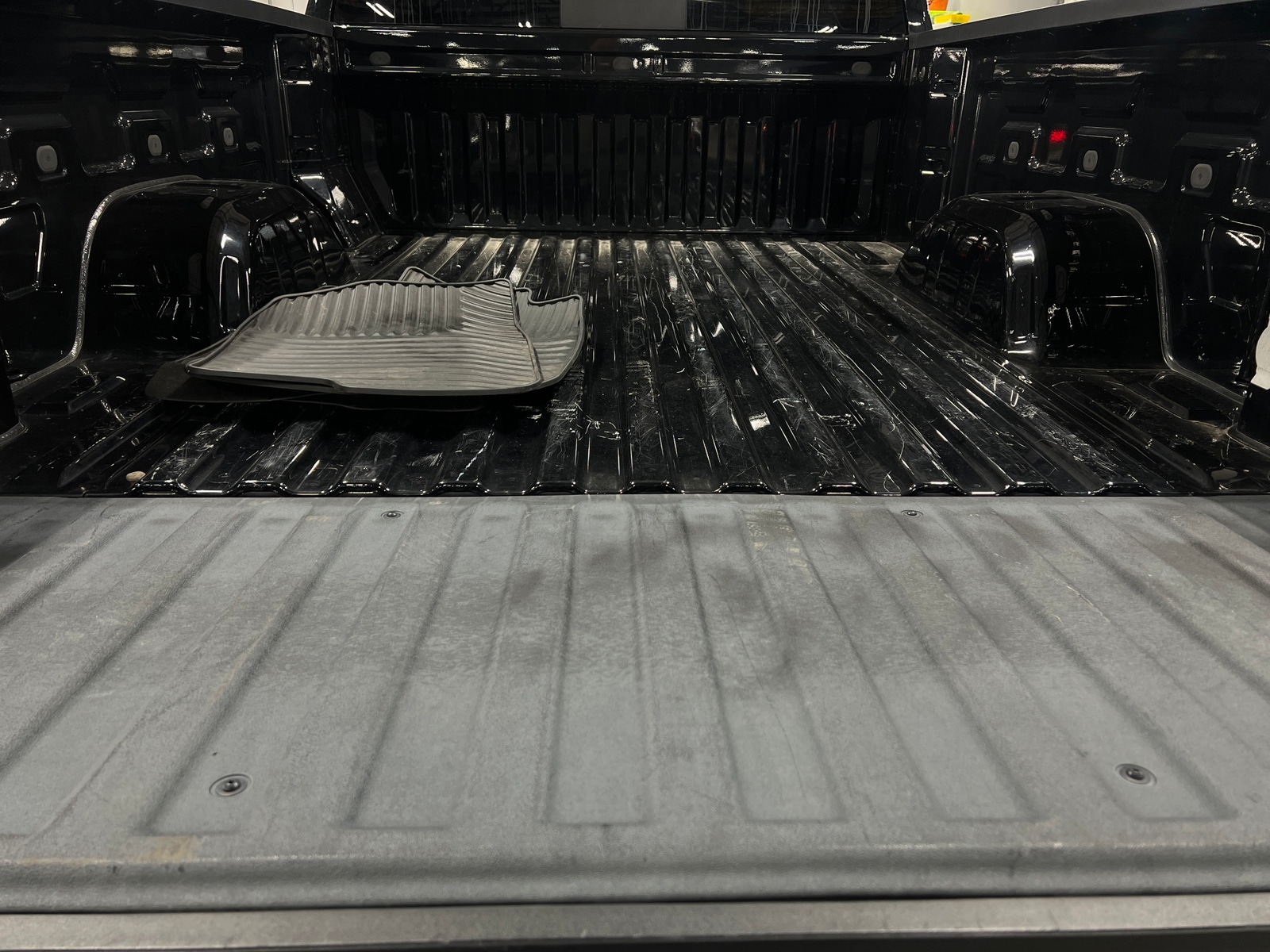 Thumbnail: 2022 Chevrolet Silverado 1500 - 7