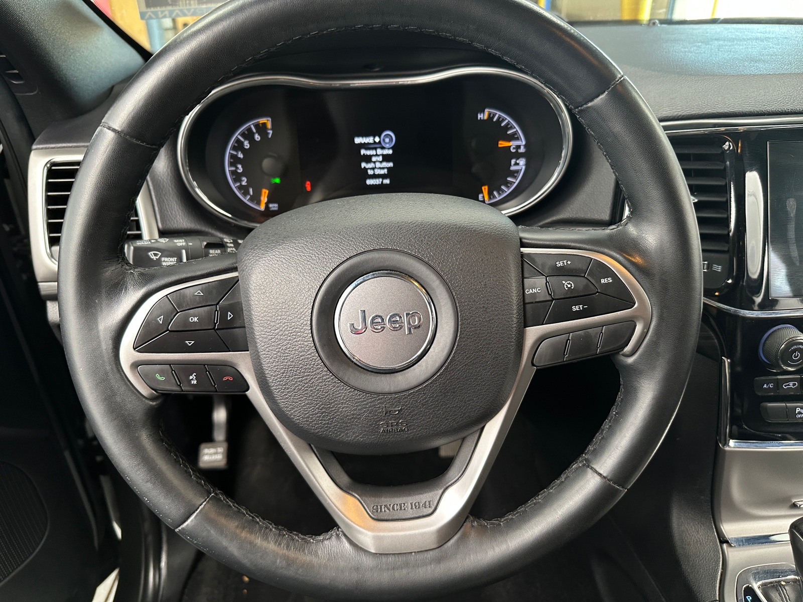 Thumbnail: 2020 Jeep Grand Cherokee - 5