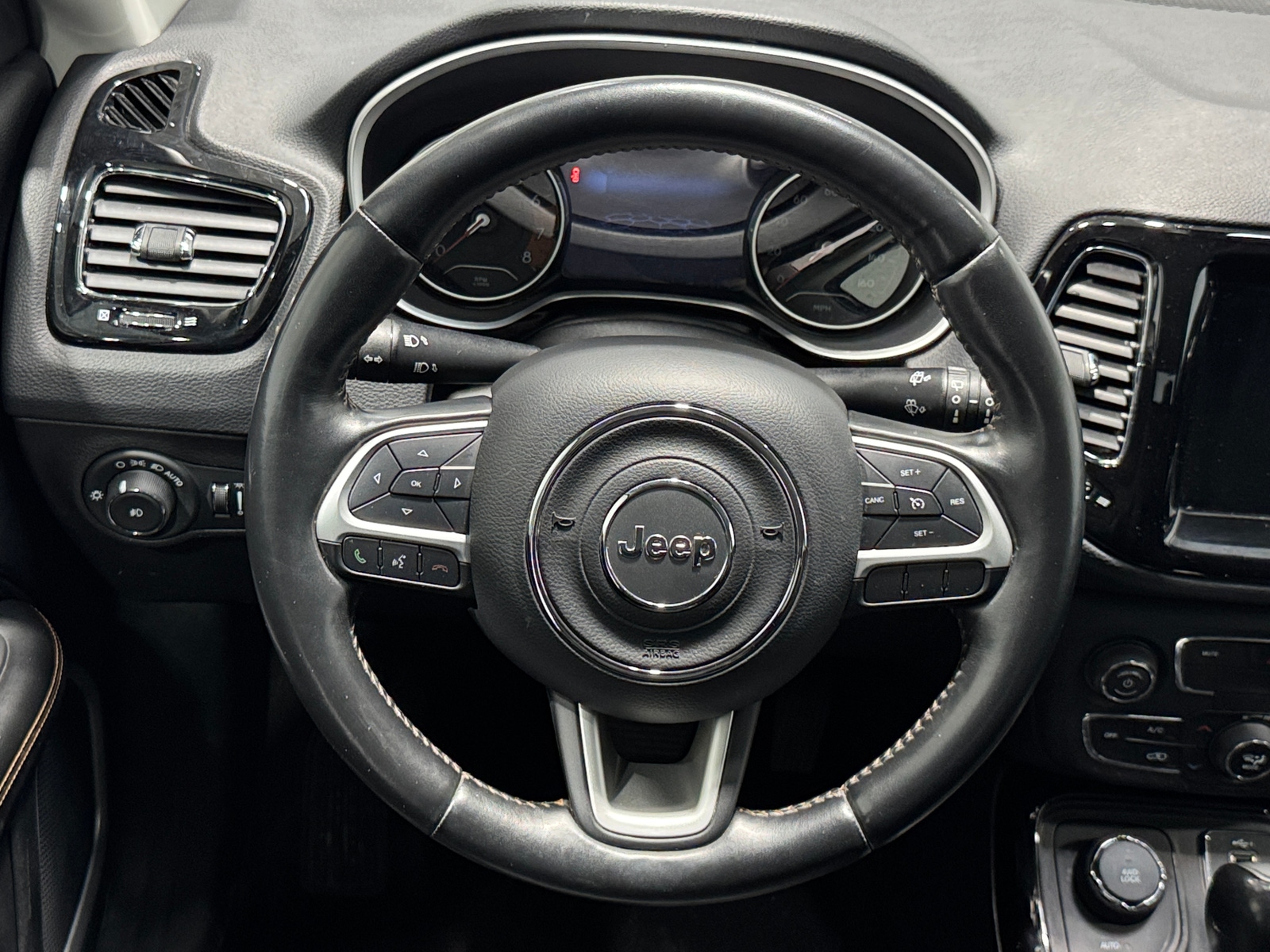 Thumbnail: 2019 Jeep Compass - 4