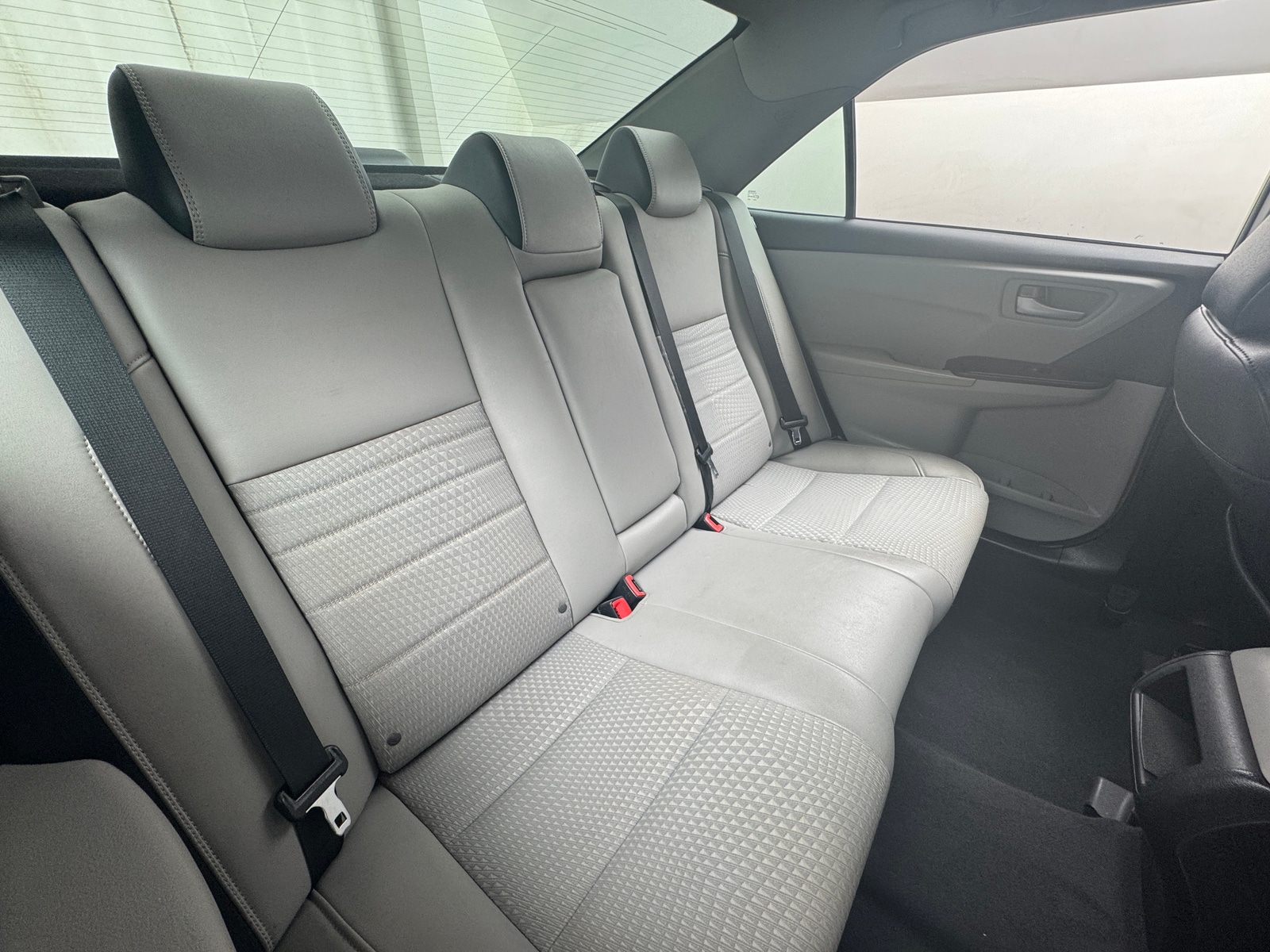 Thumbnail: 2015 Toyota Camry - 6