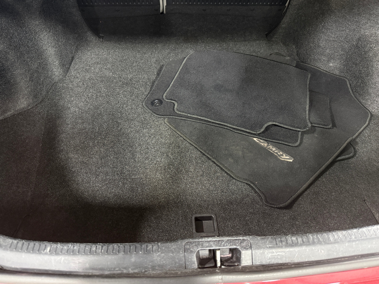 Thumbnail: 2015 Toyota Camry - 7