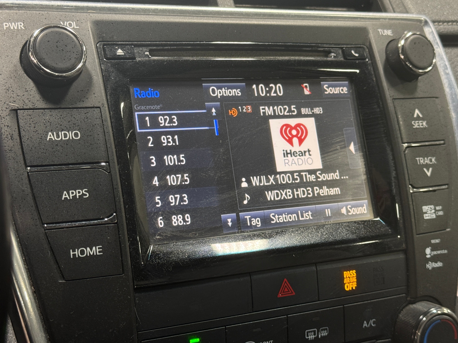 Thumbnail: 2015 Toyota Camry - 4