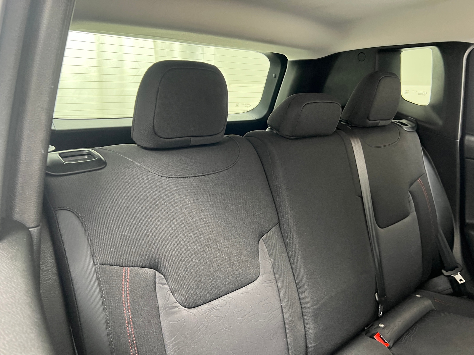 Thumbnail: 2023 Jeep Renegade - 6