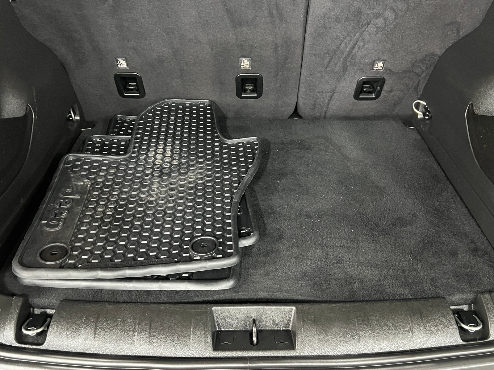 Thumbnail: 2023 Jeep Renegade - 7