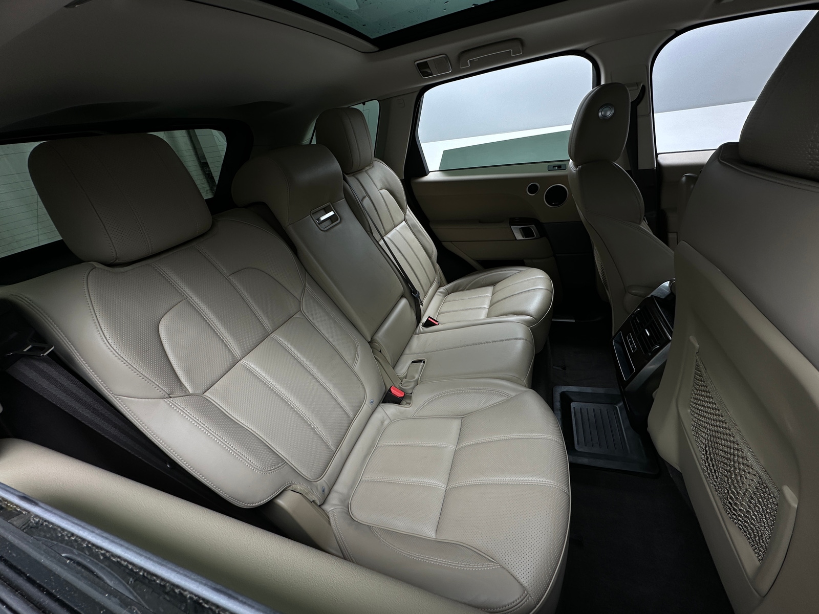 Thumbnail: 2016 Land Rover Range Rover Sport - 5