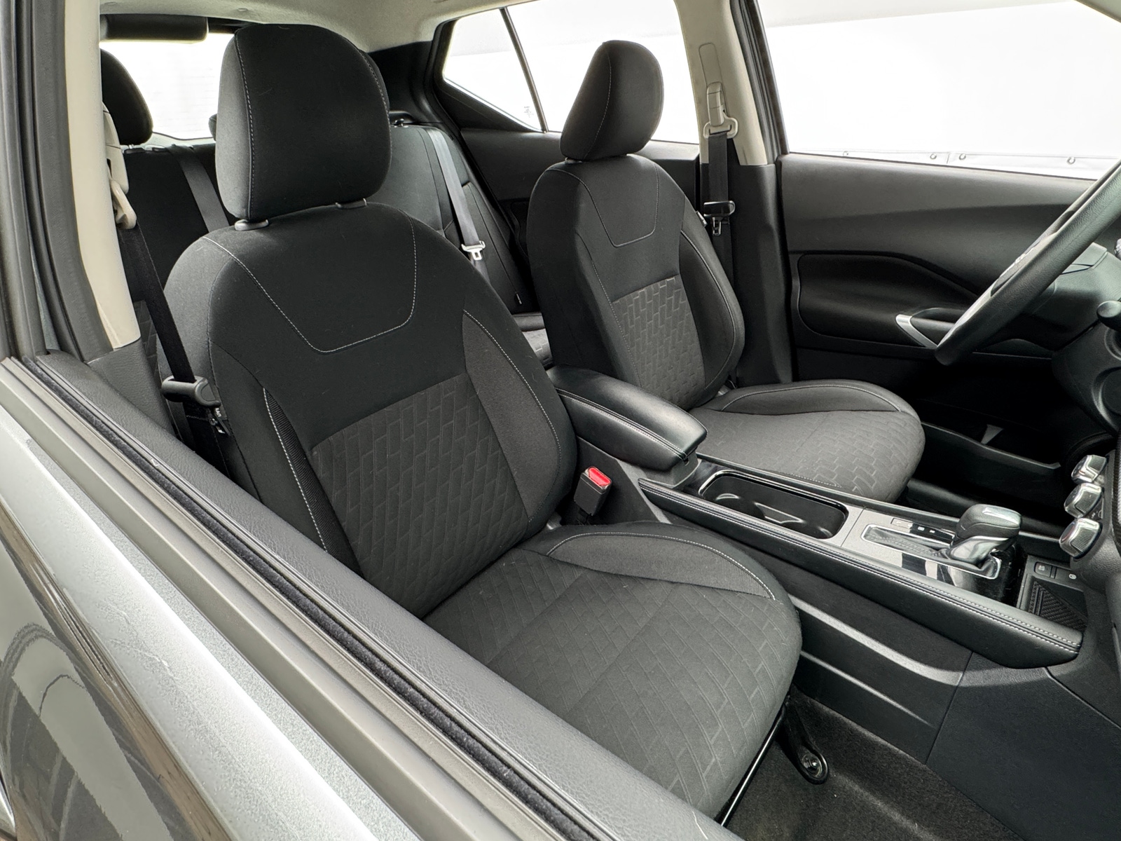 Thumbnail: 2024 Nissan Kicks - 2