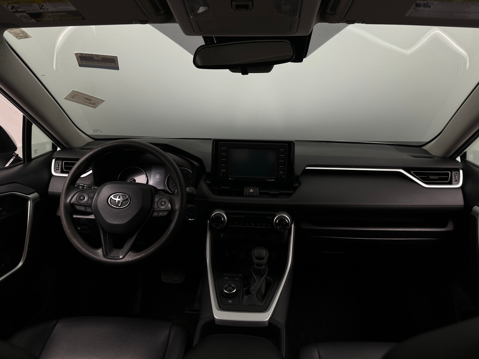 Thumbnail: 2020 Toyota RAV4 - 3