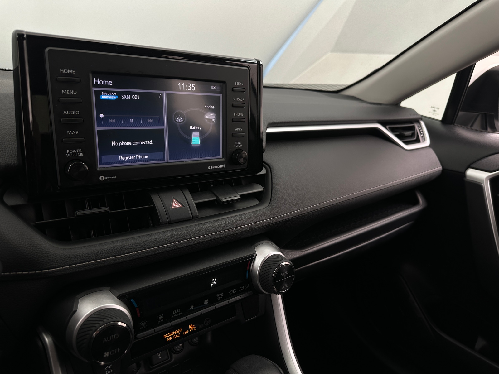 Thumbnail: 2020 Toyota RAV4 - 4