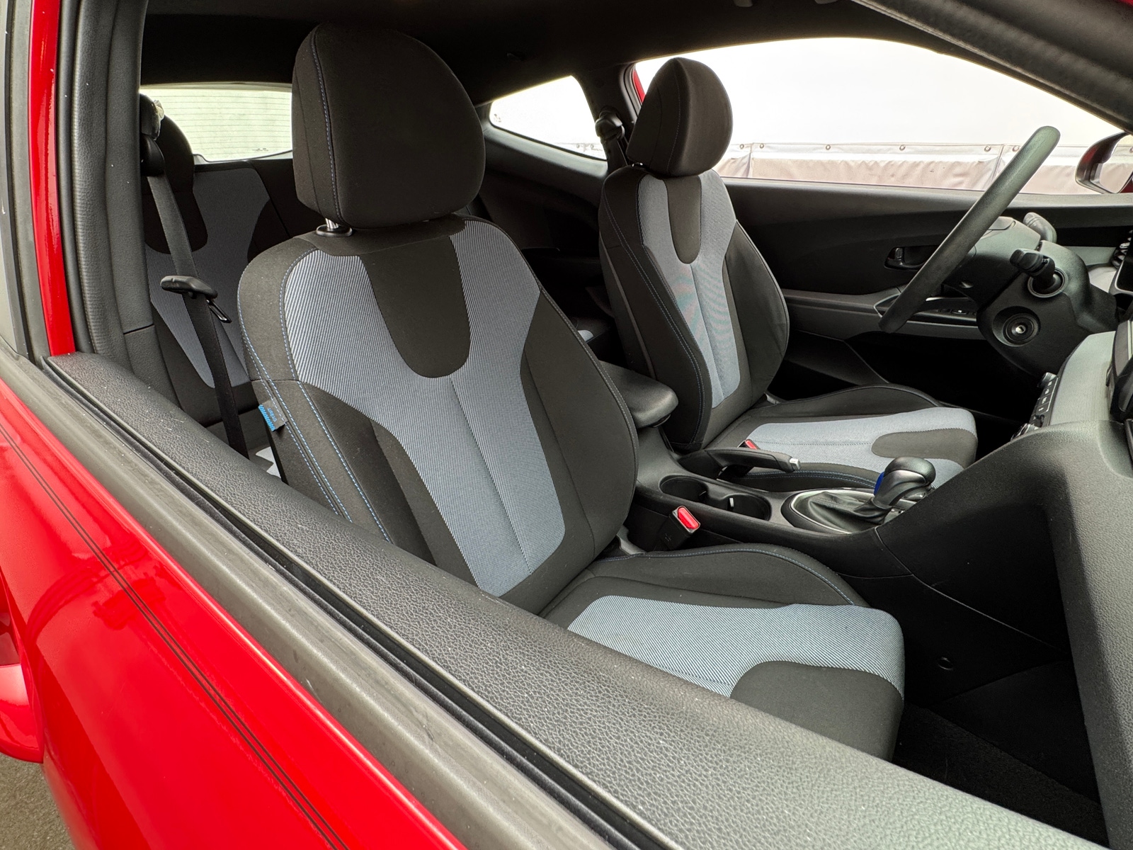 Thumbnail: 2020 Hyundai Veloster - 2