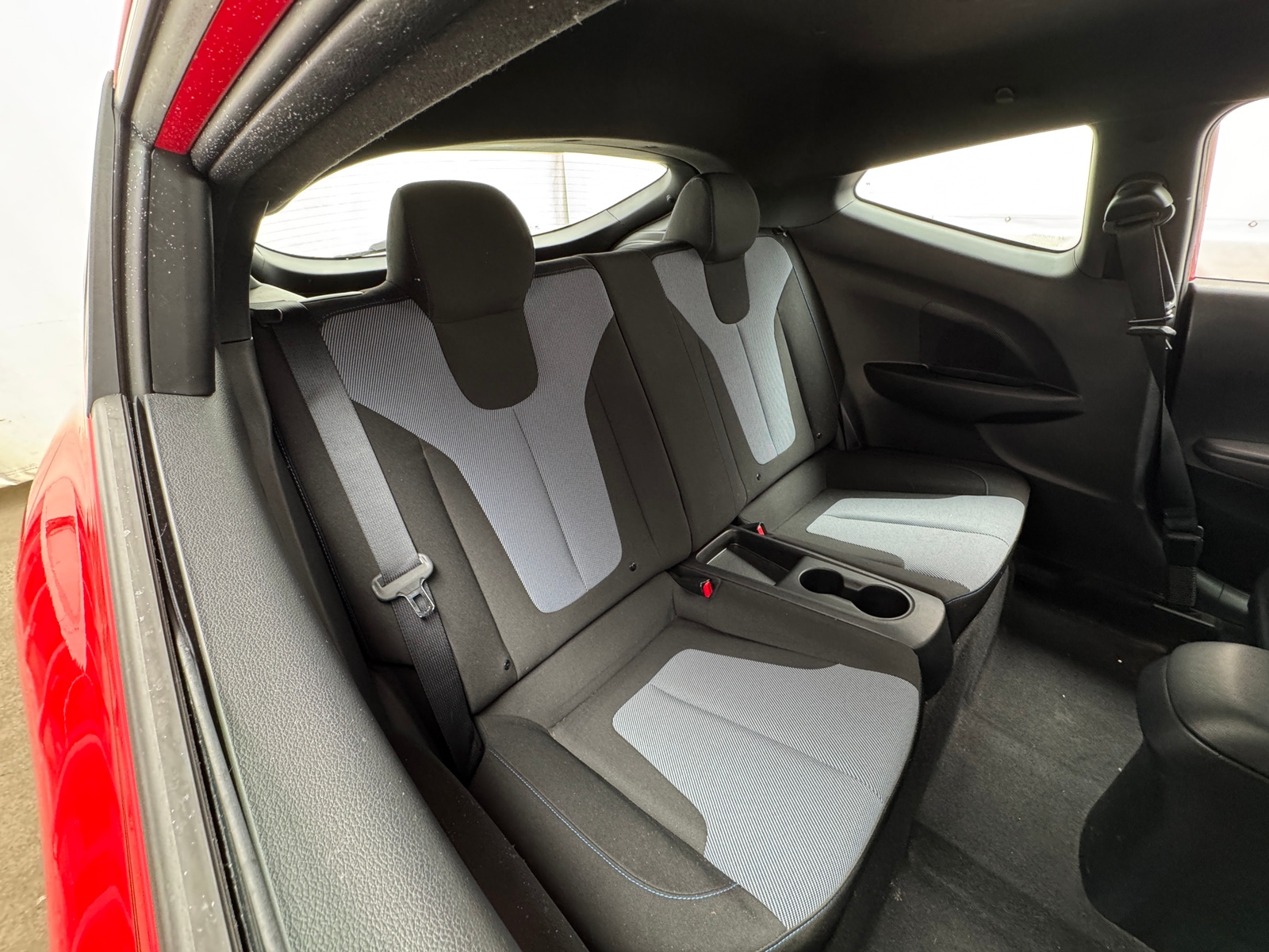 Thumbnail: 2020 Hyundai Veloster - 5